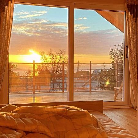Attic View Villa Loútsa Dış mekan fotoğraf